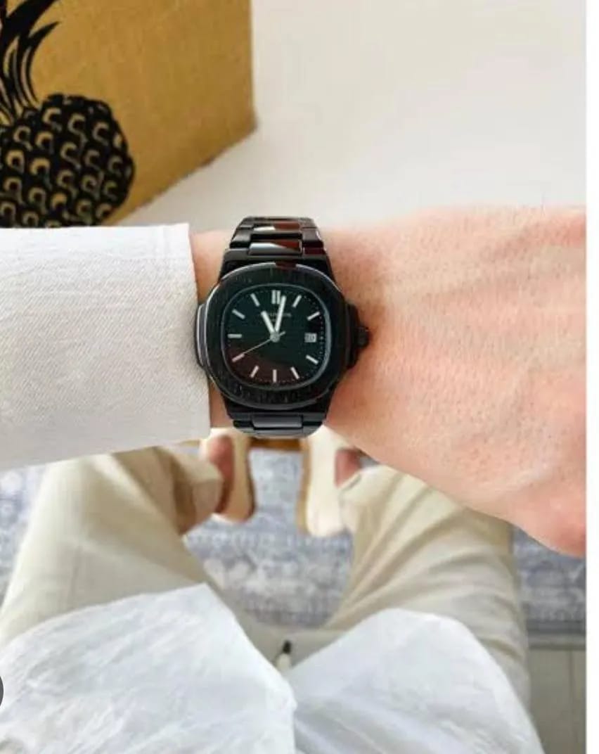 Men's Black Stainless Steel Ultra Thin Quartz Watch