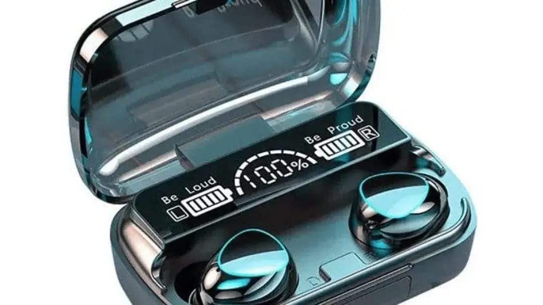 Black Long-Lasting Battery With Fast ChargeM 10 Earbuds