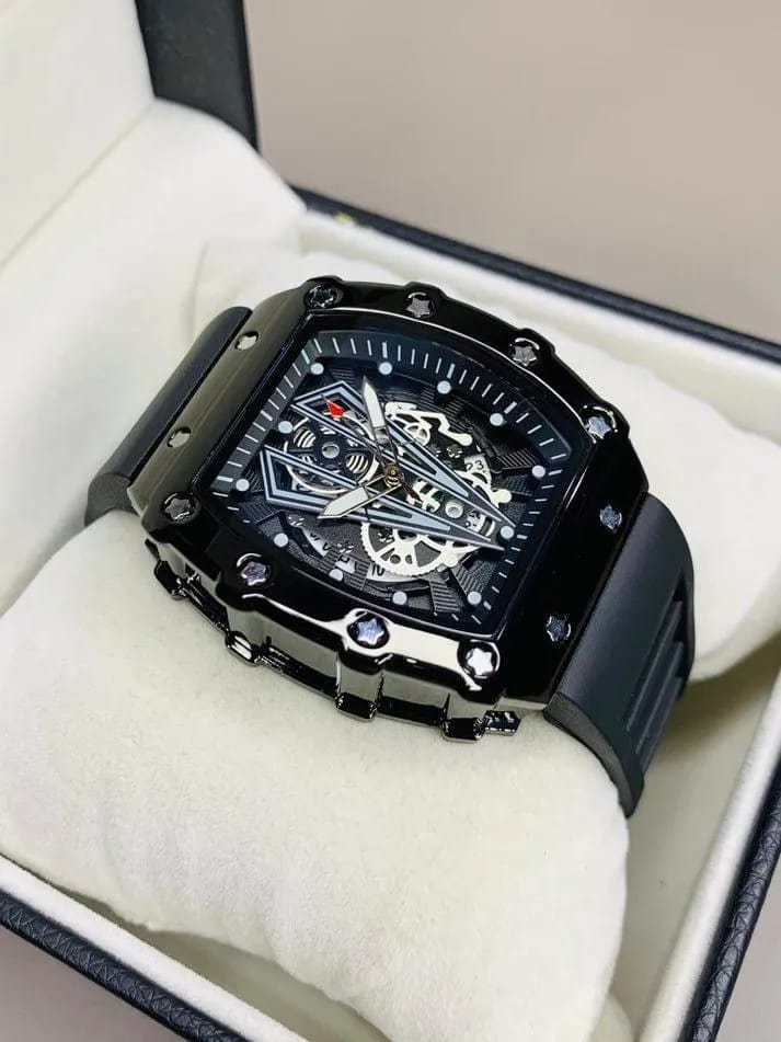 : Richard Black Belt Skeleton Watch Black Rubber Strap