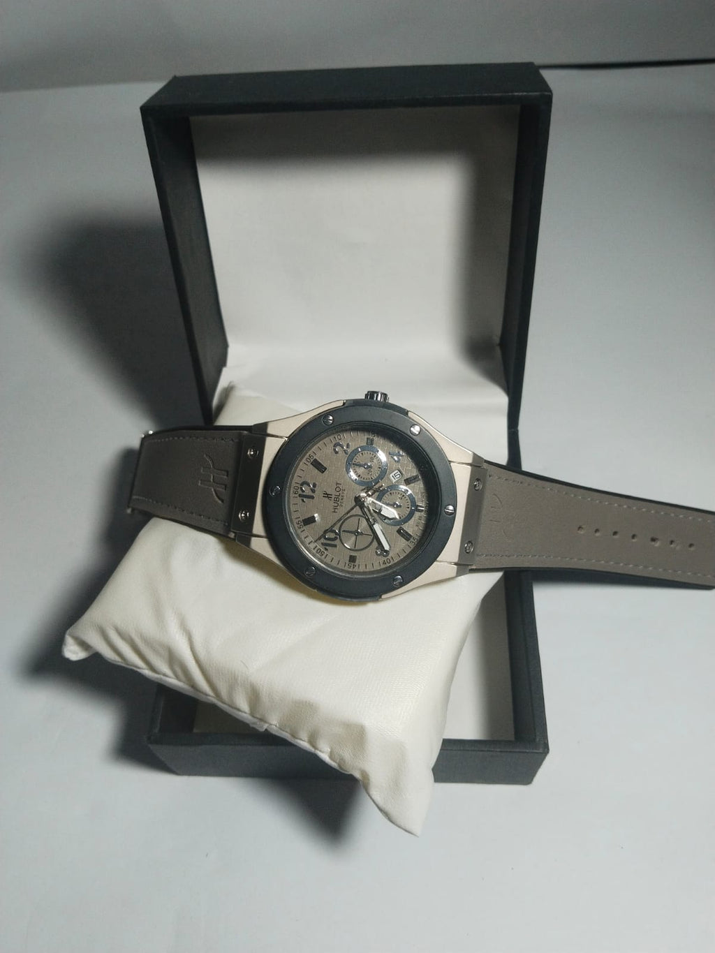 Hublot Big Bang Chronograph Style Watch ⌚