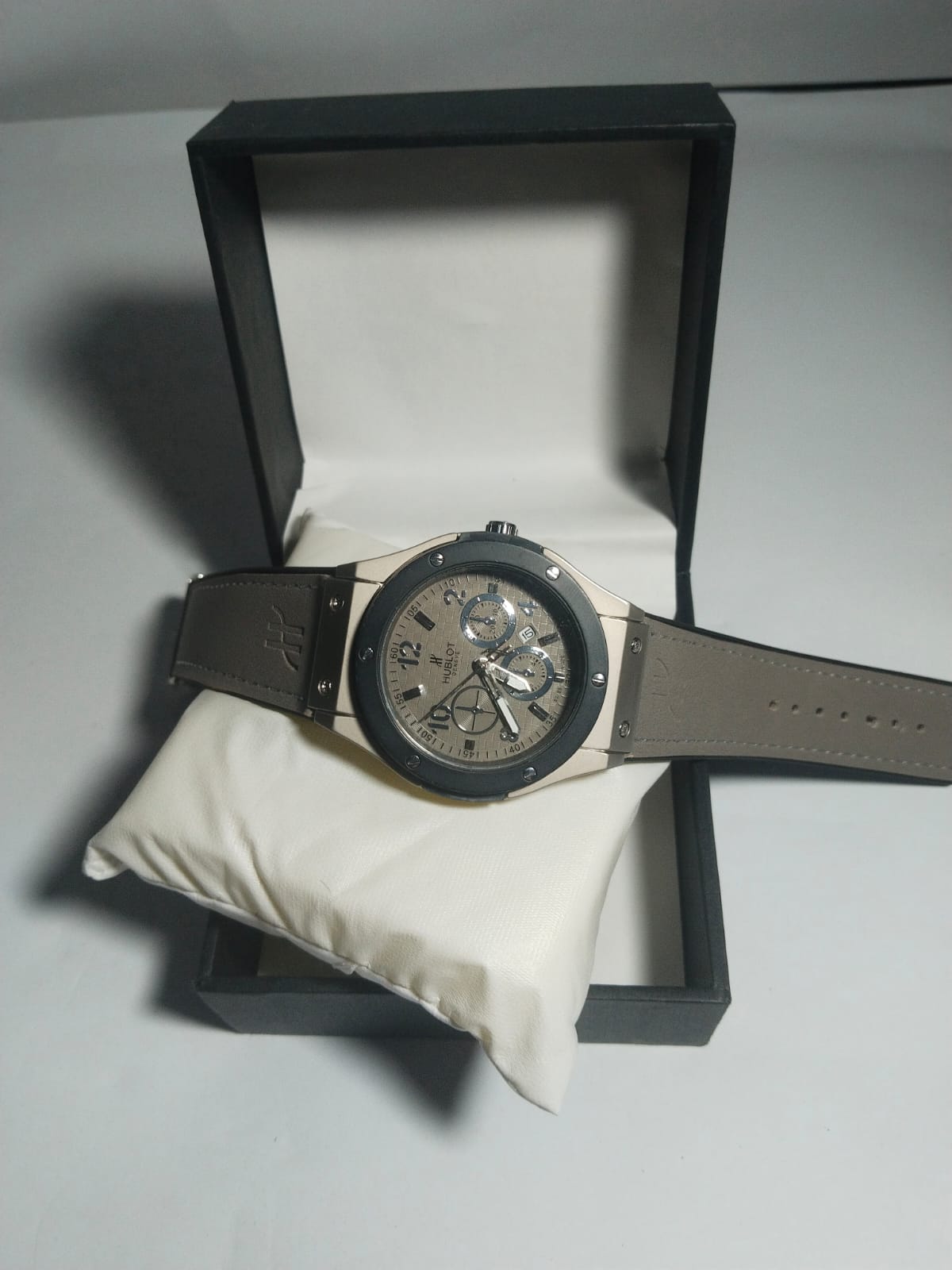 Hublot Big Bang Chronograph Style Watch ⌚